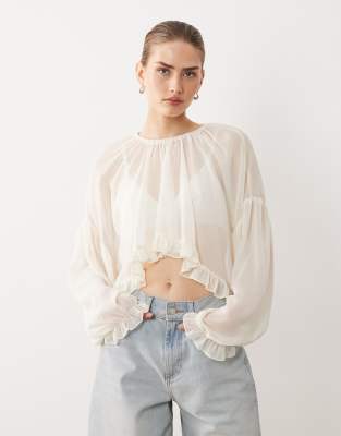 Sndys Chiffon Curved Ruffle Hem Top In White
