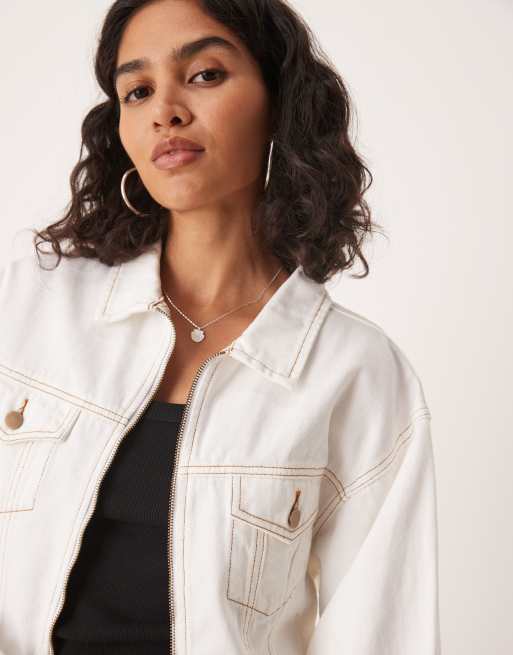 SNDYS - Denim jack met ballonmouwen en contrasterende stiksels in wit, deel van co-ord set, 4 van 4
