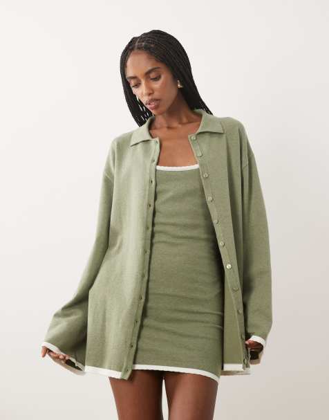 SNDYS - Ensemble gilet à manches larges et mini-jupe en maille riche en coton avec finitions contrastantes - Olive - view 1