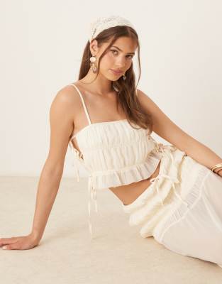 SNDYS - Gesmoktes Camisole-Top in Weiß mit seitlicher Bindung, Kombiteil