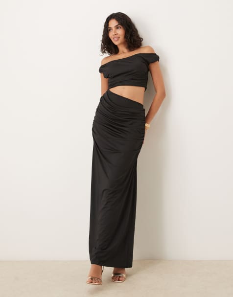 SNDYS – Hochwertiges, asymmetrisches, schulterfreies Maxikleid in Schwarz mit Cut-out und Drapierung - view 1
