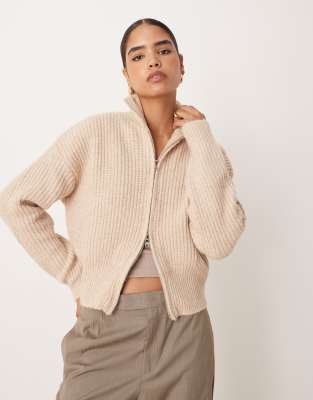 SNDYS SNDYS knitted funnel neck double zip jumper in beige-Neutral