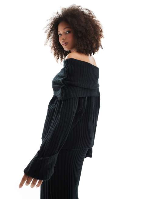 SNDYS – Rippstrick-Set in Schwarz aus Pullover mit umgeschlagenem Bardot-Ausschnitt und Maxirock