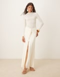 [SNDYS] SNDYS twist front detail side split maxi skirt in off white (part of a set) XXL Off white