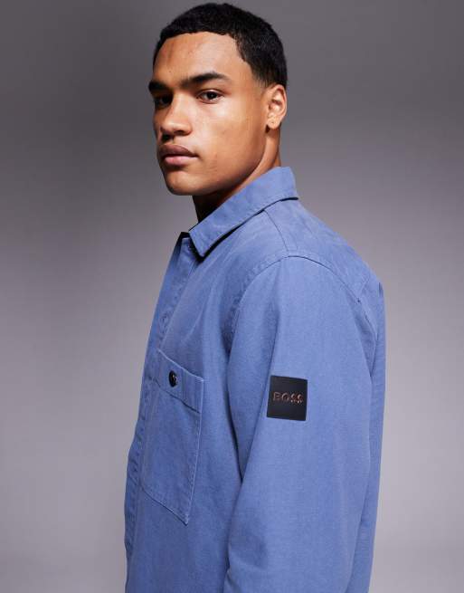 Sobrecamisa azul extragrande Locky de BOSS Orange, 5 de 5