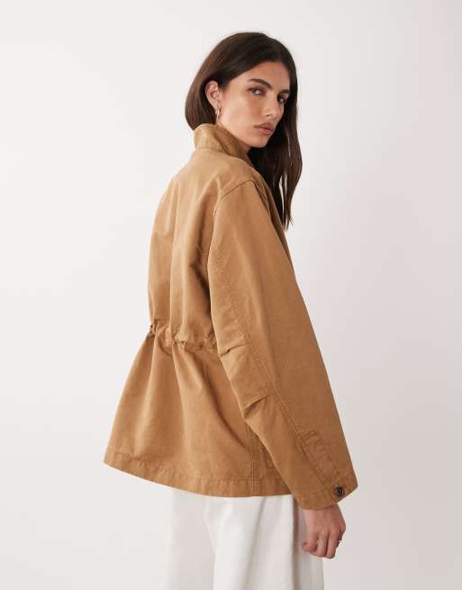 Sobrecamisa beis oscuro lavado con bolsillos delanteros de mezcla de lino de ARKET, 4 de 4