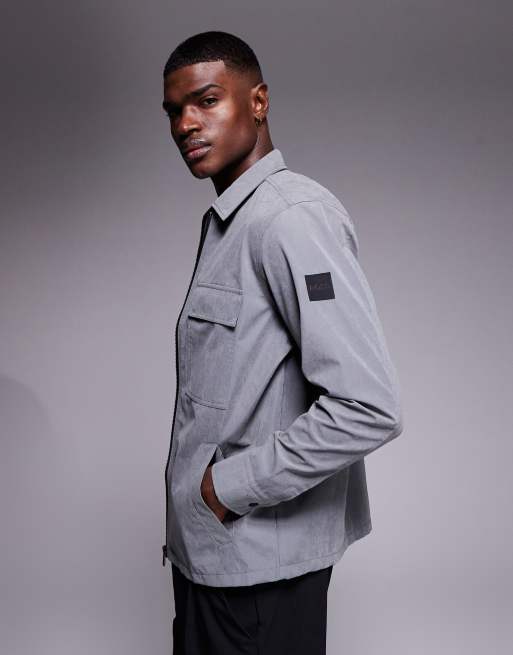 Sobrecamisa gris utilitaria con cremallera Lozzy de BOSS Orange, 4 de 5