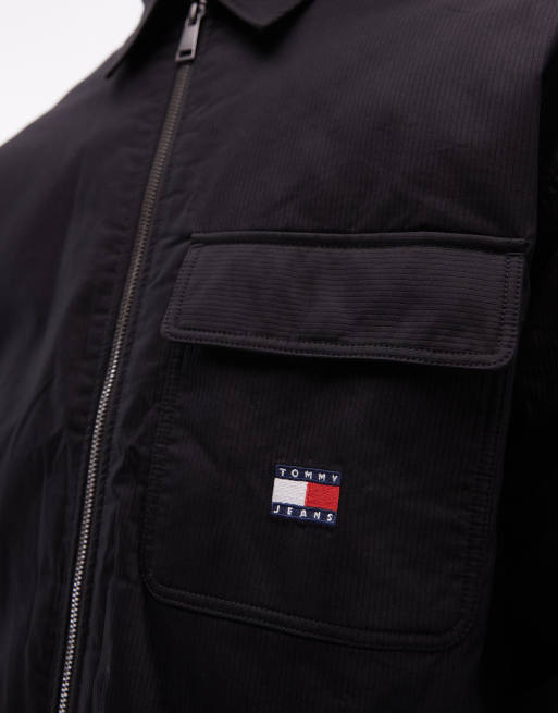 Sobrecamisa negra con cremallera de pana técnica de Tommy Jeans, 5 de 5