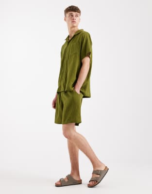 Sol Beach Beach Shorts In Green