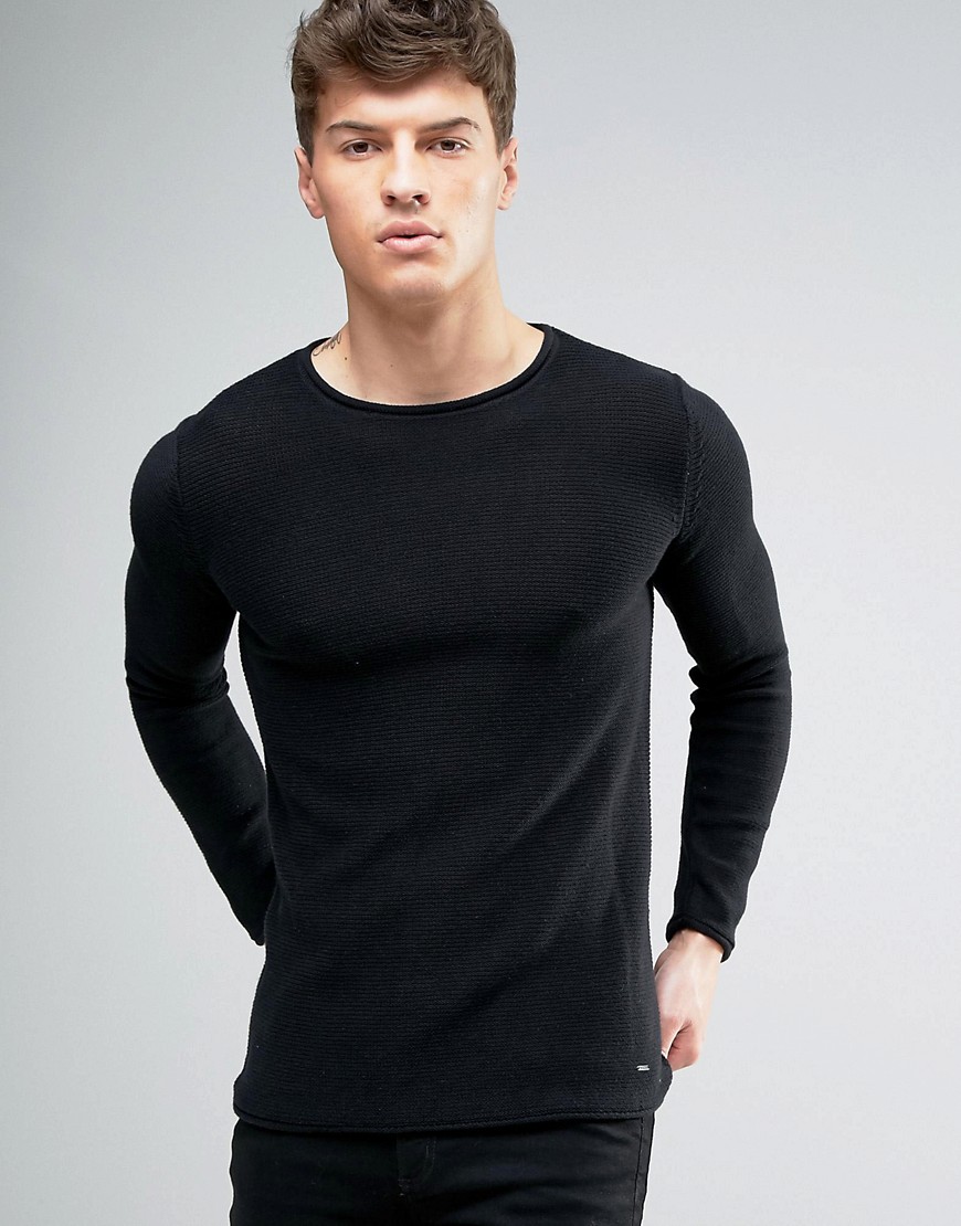 Solid - Geribbelde trui met ronde hals in zwart