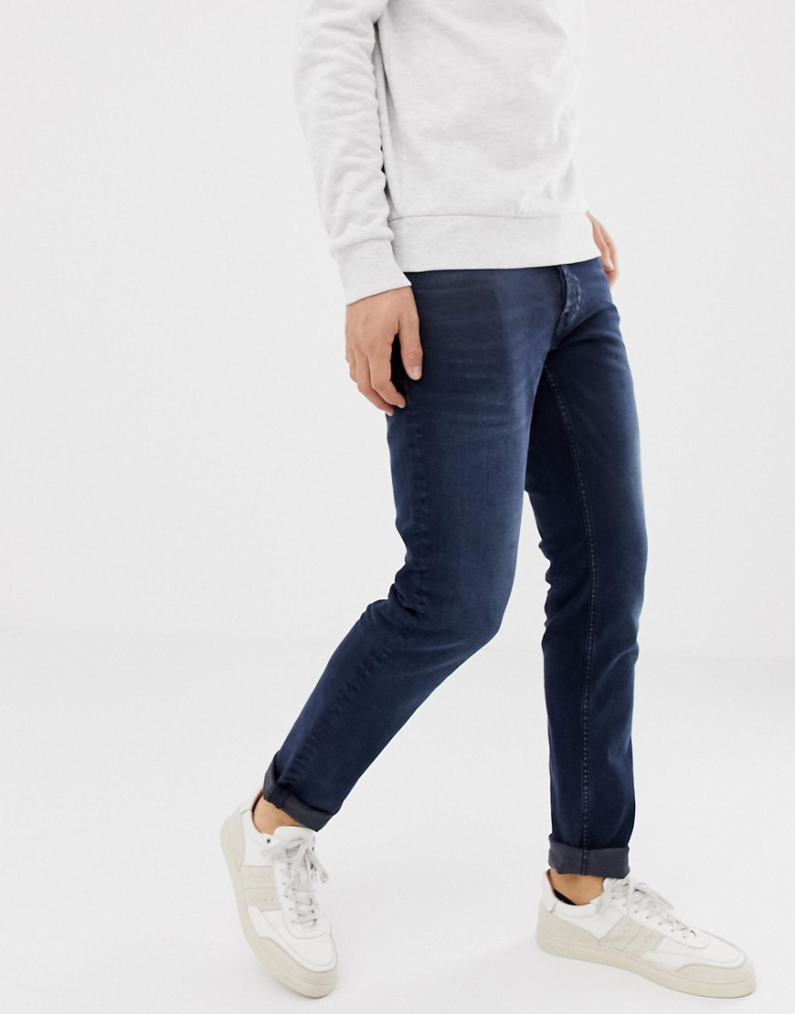 Solid – Mörkblå slim jeans
