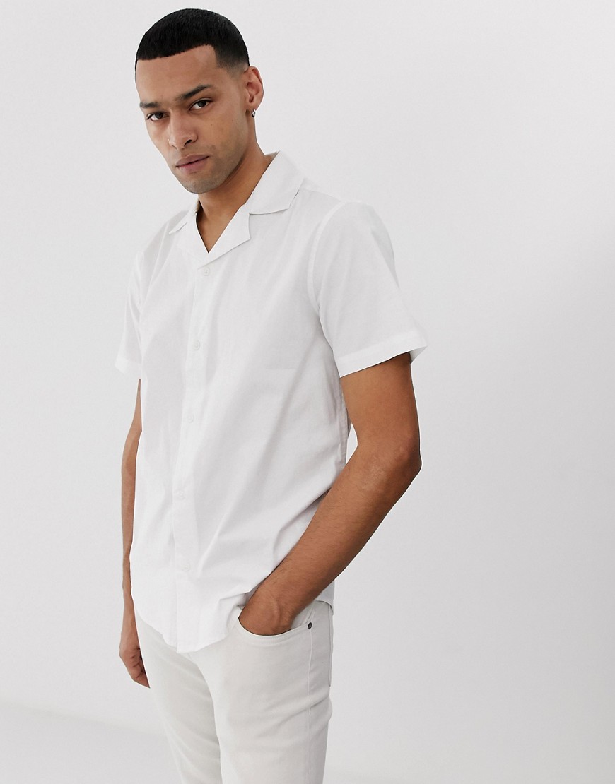 Solid – Vit skjorta med smal passform och paltt krage