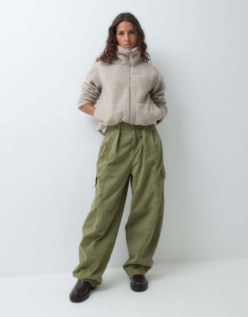 solo maglione in pile borg con collo alto color crema, 4 di 5