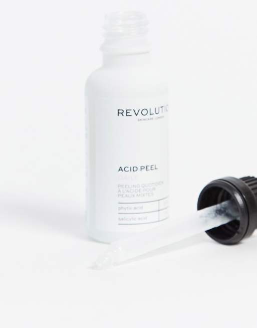 Solución peeling para pieles mixtas de Revolution Skincare, 2 de 4