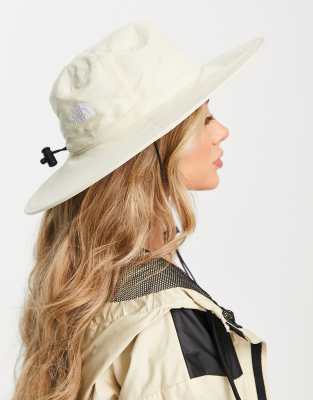 Sombrero con ala beis Twist and Pouch de The North Face 