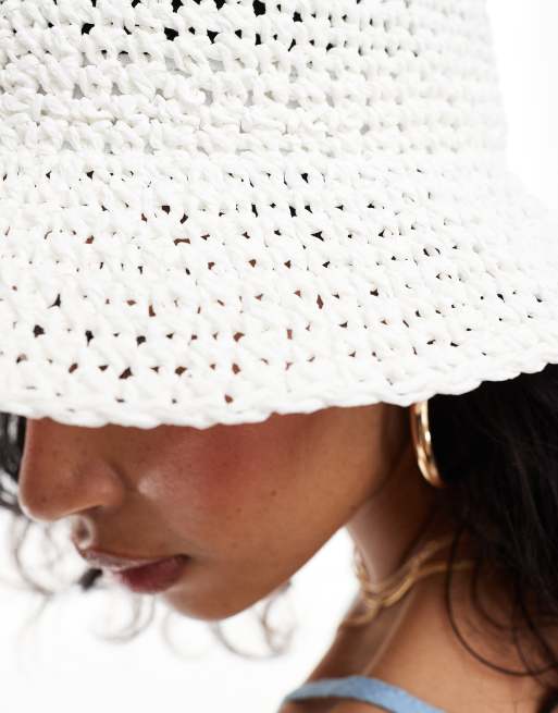 Sombrero de pescador blanco de croché de paja de ASOS DESIGN , 2 de 4