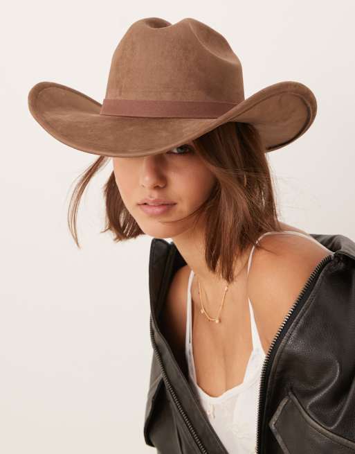 Sombrero marrón de estilo wéstern de antelina de My Accessories
