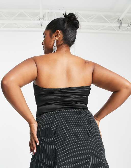 Something New Curve – Svart korsett i satin, endast hos ASOS, 2 av 4