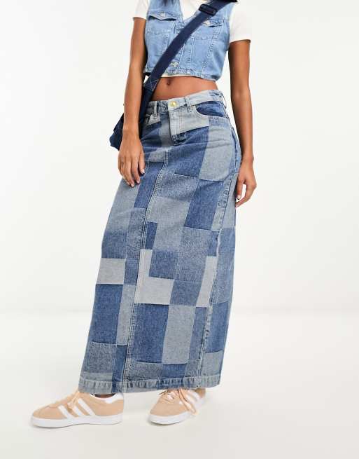 Something New x GORPCORE SQUAD - Maxi-denimnederdel med patchwork i mellemblå vask