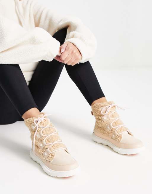 Sorel store cozy explorer