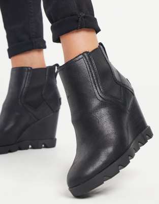 sorel wedge heel boots