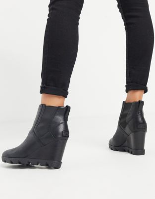 sorel wedge heel boots