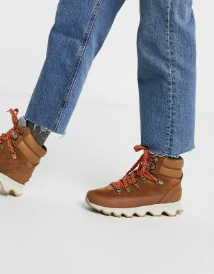 sorel women's kinetic conquest sneakers