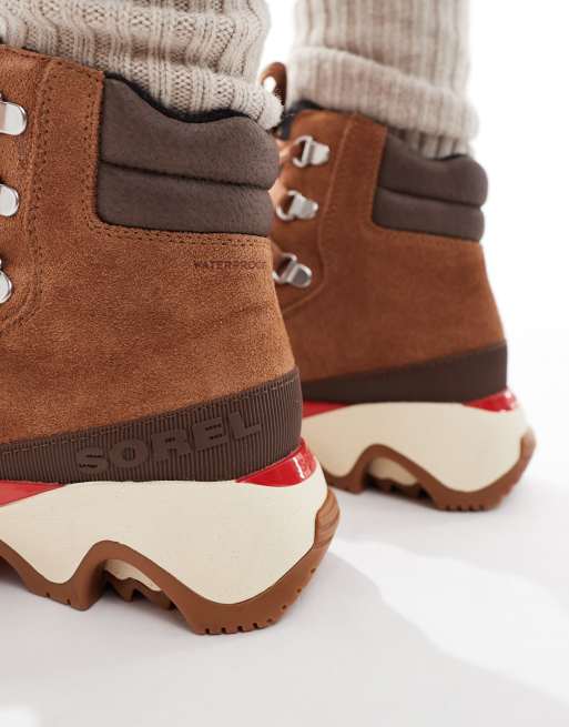 Sorel - Kinetic Impact Conquest Plus - Gyldenbrune vandrestøvler med brune detaljer, 2 af 4
