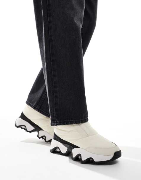 Sorel Kinetic Impact Puffy Zip WP waterproof puffer snow boots in chalk and black - view 1