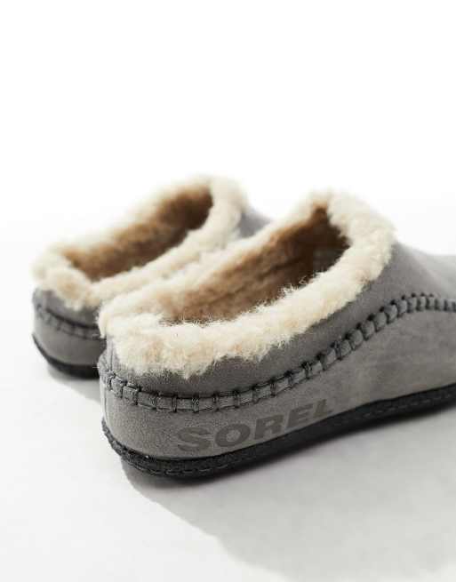 Sorel store sheepskin slippers