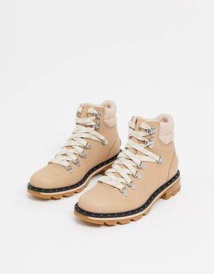 sorel boots beige