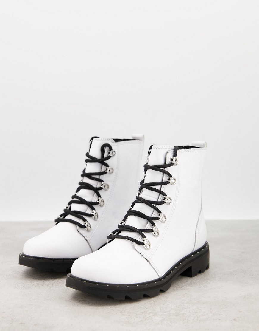 Sorel Lennox Lace flat ankle boot in white