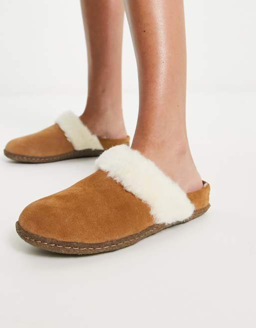 Sorel nakiska hot sale slipper