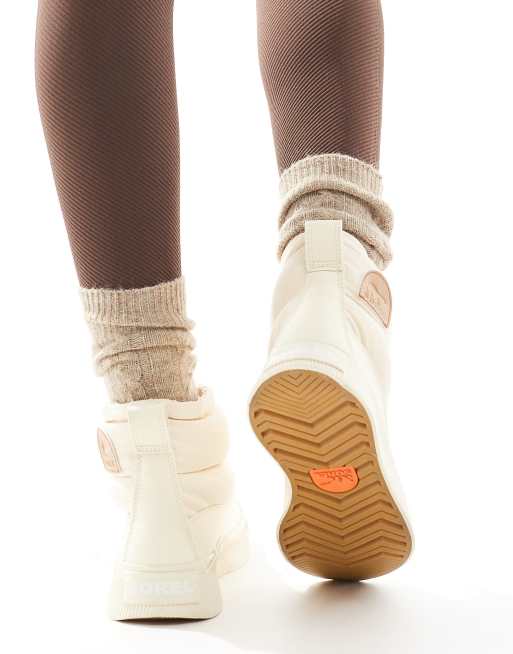 Sorel Out N About IV Puffy WP waterproof snow puffer boots in