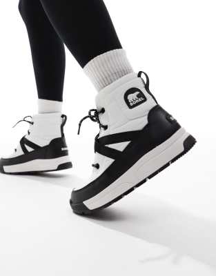 Sorel - Whitney III - Mittelhohe Winterstiefel in Creme und Schwarz-Weiß