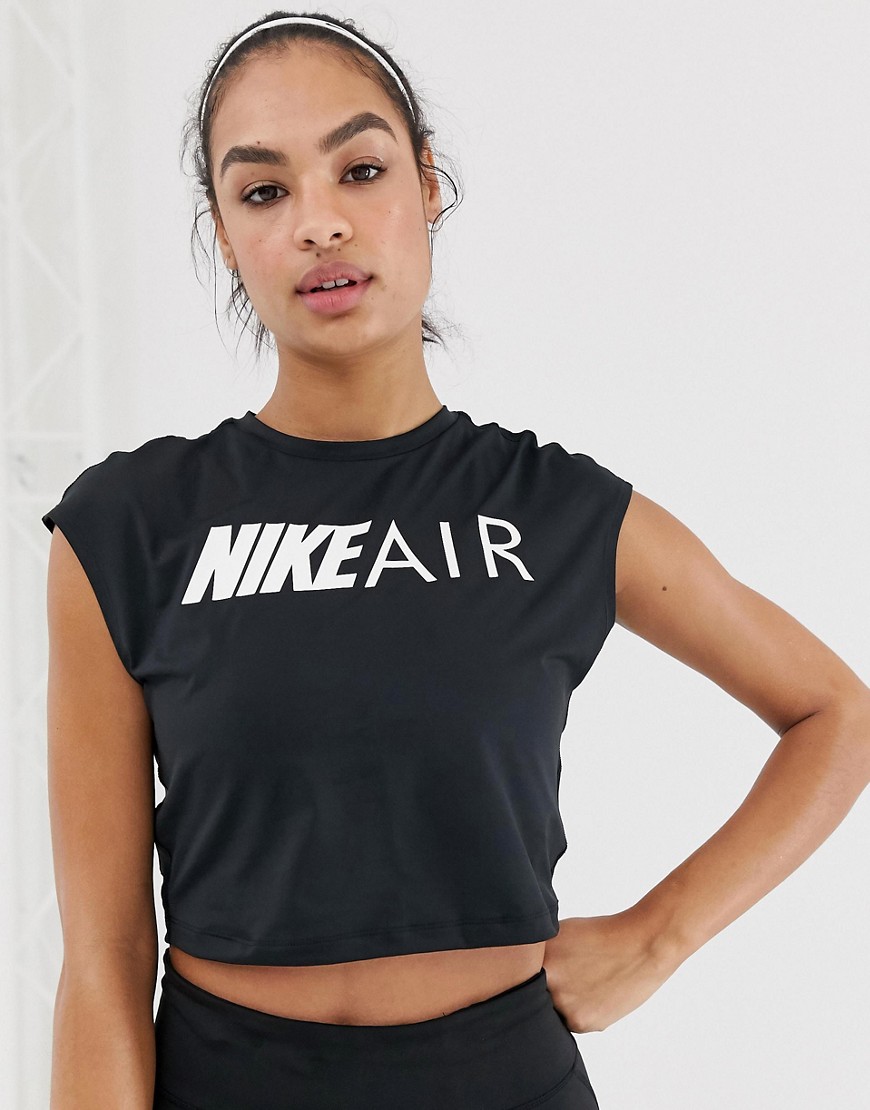 Sort croppet t-shirt fra Nike Air