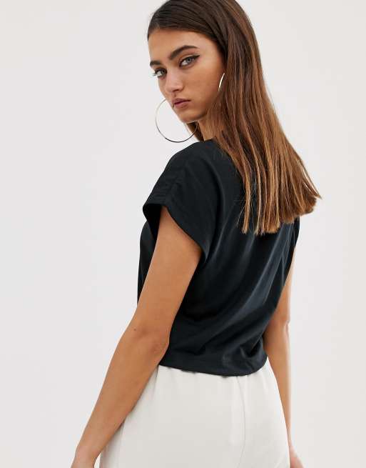 Sort kort T-shirt med logo fra Nike, 2 af 4