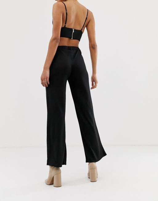 Sorte bukser med vide ben og ringdetalje fra Boohoo, 2 af 4