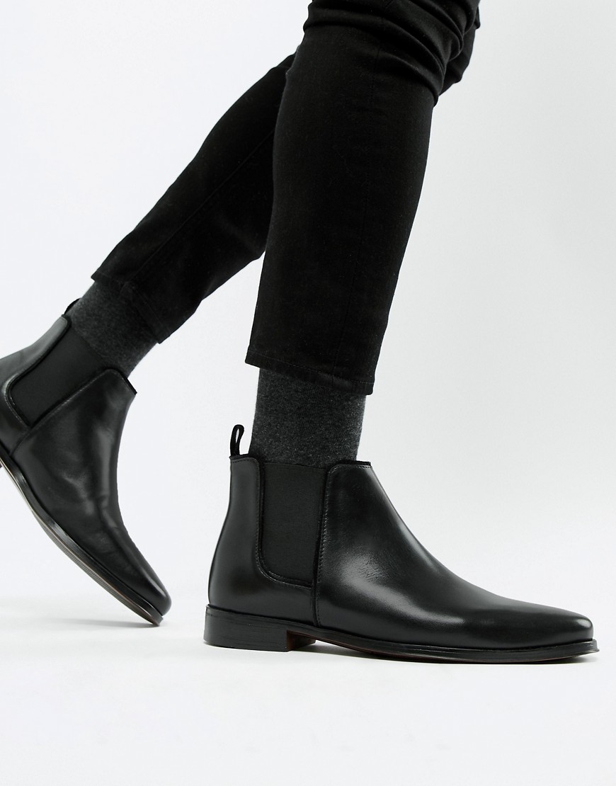 Sorte chelsea-støvler i skind med sorte såler fra ASOS DESIGN