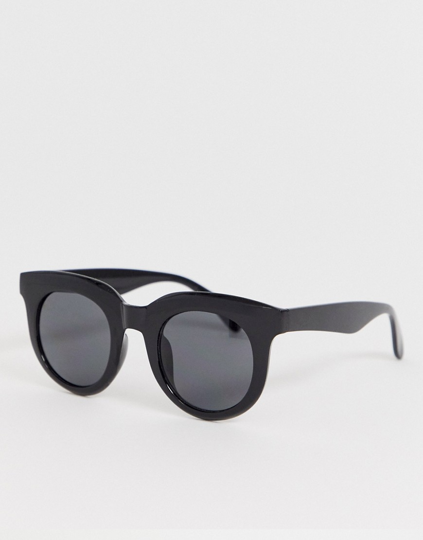 Sorte runde solbriller fra Jeepers Peepers