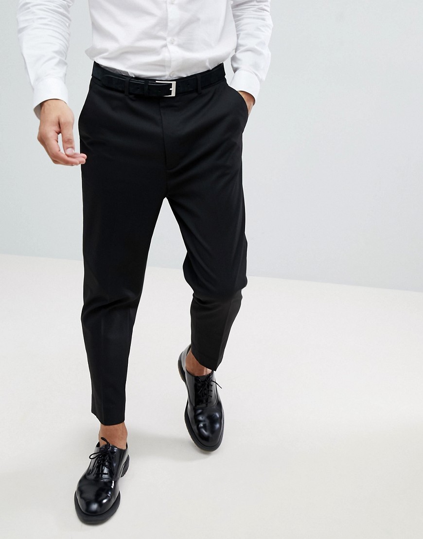 Sorte smarte bukser i tapered stil fra ASOS DESIGN