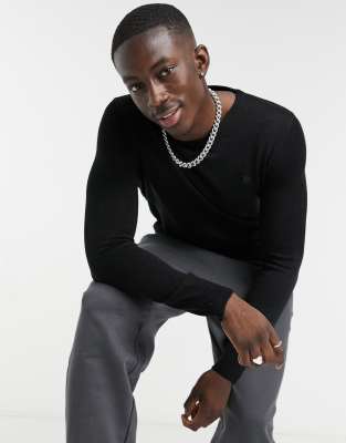 black knitted sweatshirt