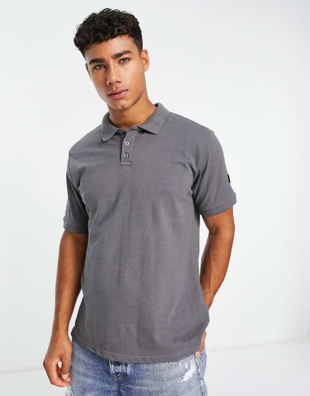 Soul Star muscle fit polo in dark gray