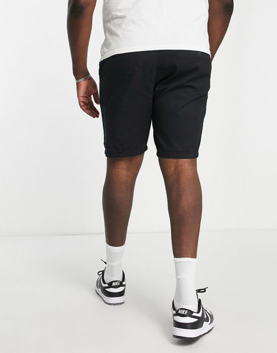 https://images.asos-media.com/products/soul-star-plus-slim-fit-chino-shorts-in-black/201903429-2?$n_550w$&wid=550&fit=constrain