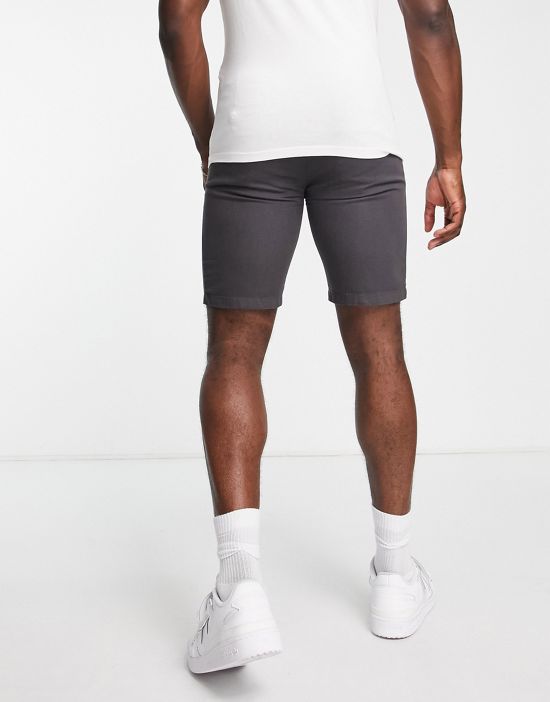 https://images.asos-media.com/products/soul-star-tall-slim-fit-chino-shorts-in-charcoal/201903568-2?$n_550w$&wid=550&fit=constrain