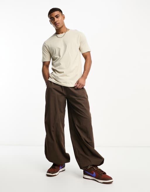 Soulstar – Ljusbeige t-shirt med rund halsringning, 4 av 4