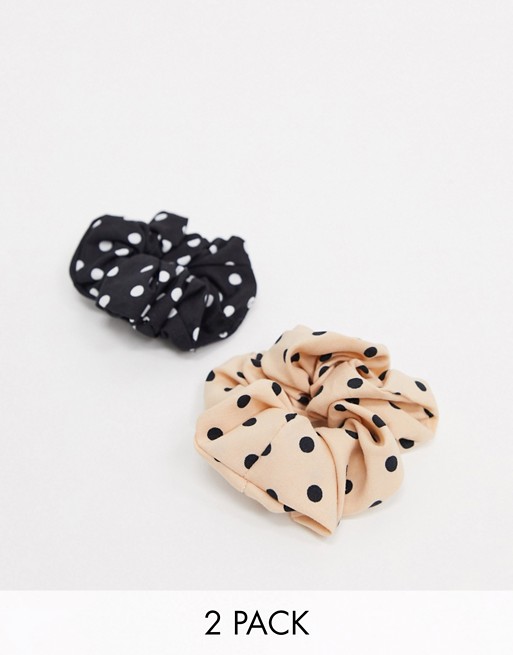 South Beach 2 pack hair scrunchies in black and beige spotted
