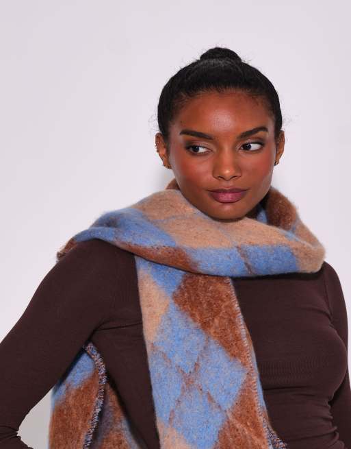 South Beach Argyle scarf in blue, 6 of 7
