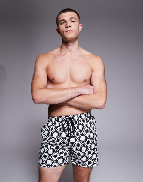 South Beach - Badeshorts med sort/multifarvet geometrisk solur-print - view 1