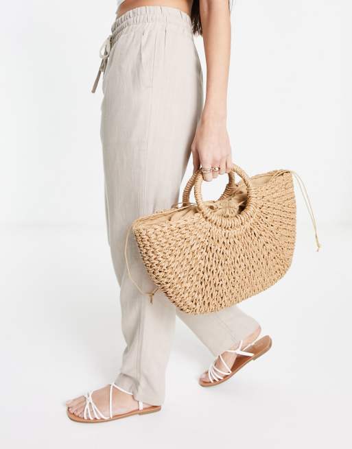 South Beach – Beige strandväska i halm med runt handtag
